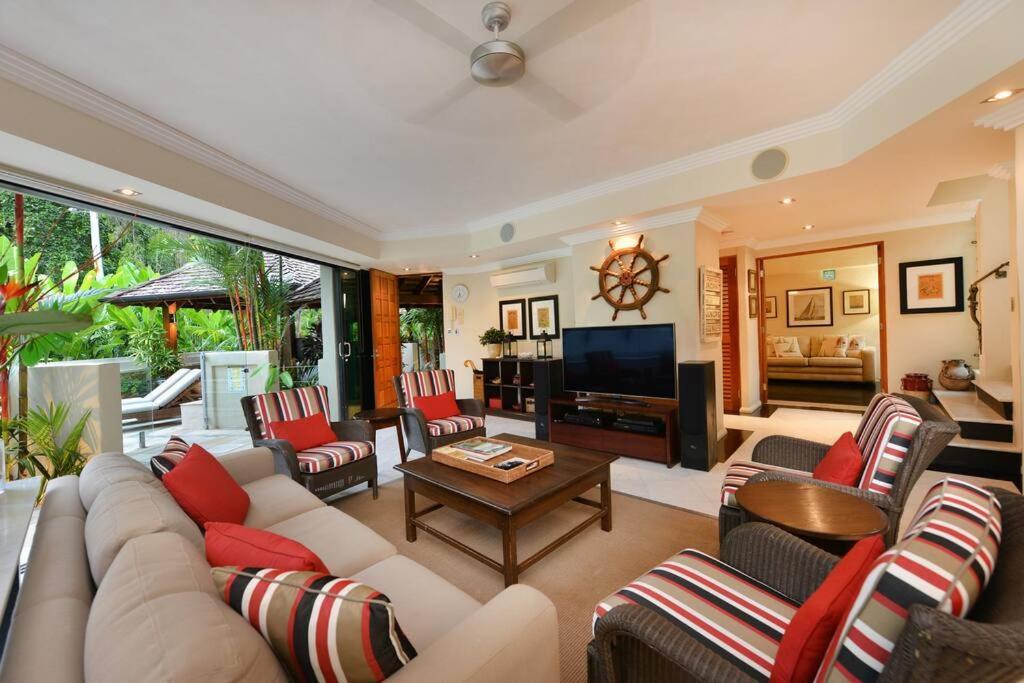 Solander Sunrise - The Perfect Beach Location Villa Port Douglas Exterior foto